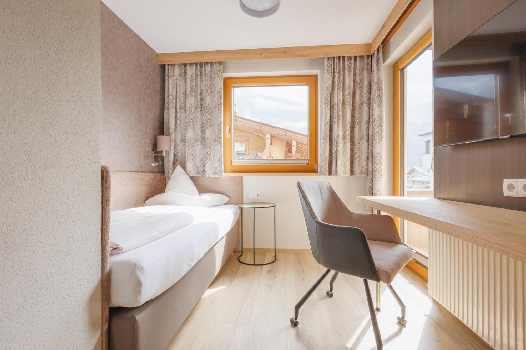 Hin&Weg Das Aparthotel Ried im Zillertal Habitación foto